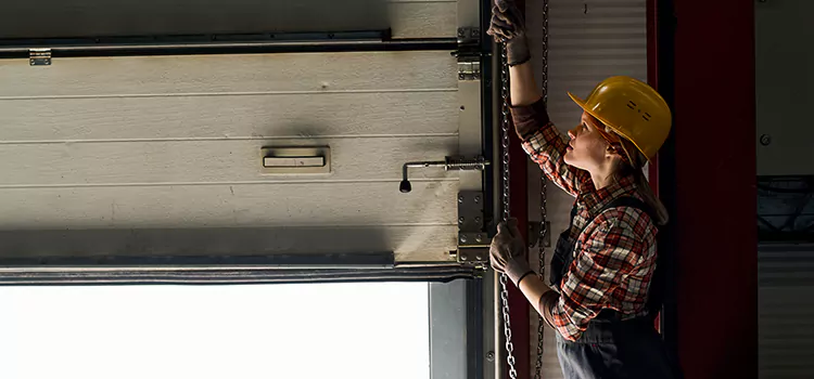Addressing Common Garage Door Stoppage Issues in Wahiawa, HI